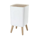 Lixeira Com Pés de Madeira Moderna